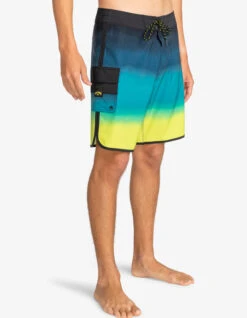 BILLABONG 73 FADE PRO PERFORMANCE BOARSHORTS 19" 10 BILLABONG 73 FADE PRO PERFORMANCE BOARSHORTS 19" -Salty Crew Shop billabong 73 fade pro performance boardshorts 2