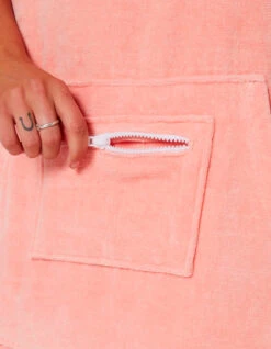 OCEAN & EARTH LADIES HOODED PONCHO PINK -Salty Crew Shop ocean earth ladies hooded poncho in spugna donna pink 2