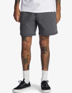 QUIKSILVER TAXER 17" ELASTICATED SHORTS BLACK 13 QUIKSILVER TAXER 17" ELASTICATED SHORTS BLACK -Salty Crew Shop quiksilver bermuda taxer 17 black 2