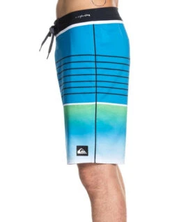 QUIKSILVER BOARDSHORTS HIGHLINE SLAB 20" 8 QUIKSILVER BOARDSHORTS HIGHLINE SLAB 20" -Salty Crew Shop quiksilver boardshorts highline slab 20 2