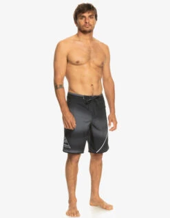 QUIKSILVER BOARDSHORTS SURFSILK NEW WAVE 20" BLACK -Salty Crew Shop quiksilver boardshorts surfsilk new wave 20 black 1