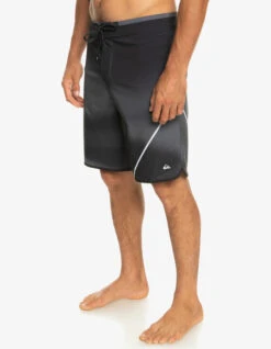 QUIKSILVER BOARDSHORTS SURFSILK NEW WAVE 20" BLACK -Salty Crew Shop quiksilver boardshorts surfsilk new wave 20 black 4