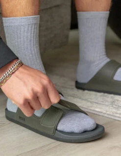 REEF SANDALS CUSHION TRADEWIND GREY OLIVE -Salty Crew Shop reef infradito cushion tradewind black 6 1