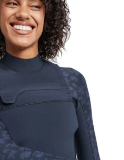 ROXY 5/4/3 SWELL SERIES HOODED CHEST ZIP 9 ROXY 5/4/3 SWELL SERIES HOODED CHEST ZIP -Salty Crew Shop roxy swell series 5 4 3 muta donna front zip black 4