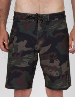 SALTY CREW LOW TIDE BOARDSHORTS 20" CAMO
