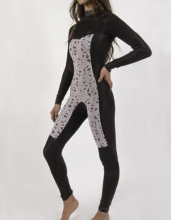 SISSTREVOLUTION SEVEN SEAS 5/4 CHEST FULL WETSUIT BLACK -Salty Crew Shop sisstrevolution seven seas 4 3 chest full wetsuit 1 1