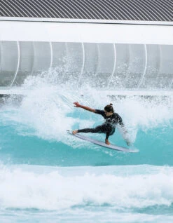 SOFTECH THE MIDDIE EPOXY SOFTBOARD FCSII TROPICAL 5'10"| 6'4"| 6'10" -Salty Crew Shop softech the middie epoxy softboard fcsii tropical 5 10 6 4 6 10 4