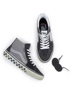 VANS SKATE SK8-HI SHOES 11 VANS SKATE SK8-HI SHOES -Salty Crew Shop vans scarpe skate sk8 hi 1